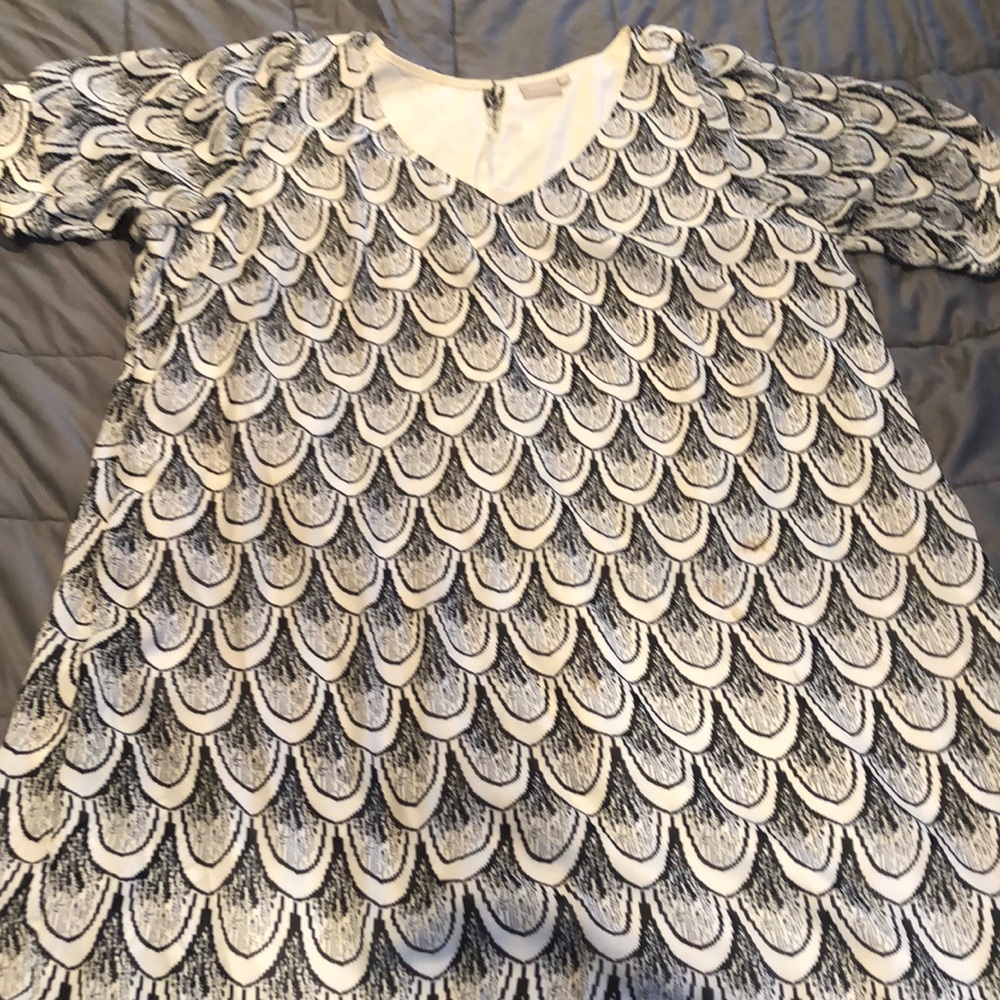 Scale print tunic